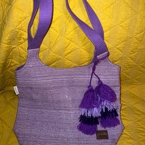 New with tags Women’s Suspiron Purple Handbag Handmade in Ecuador